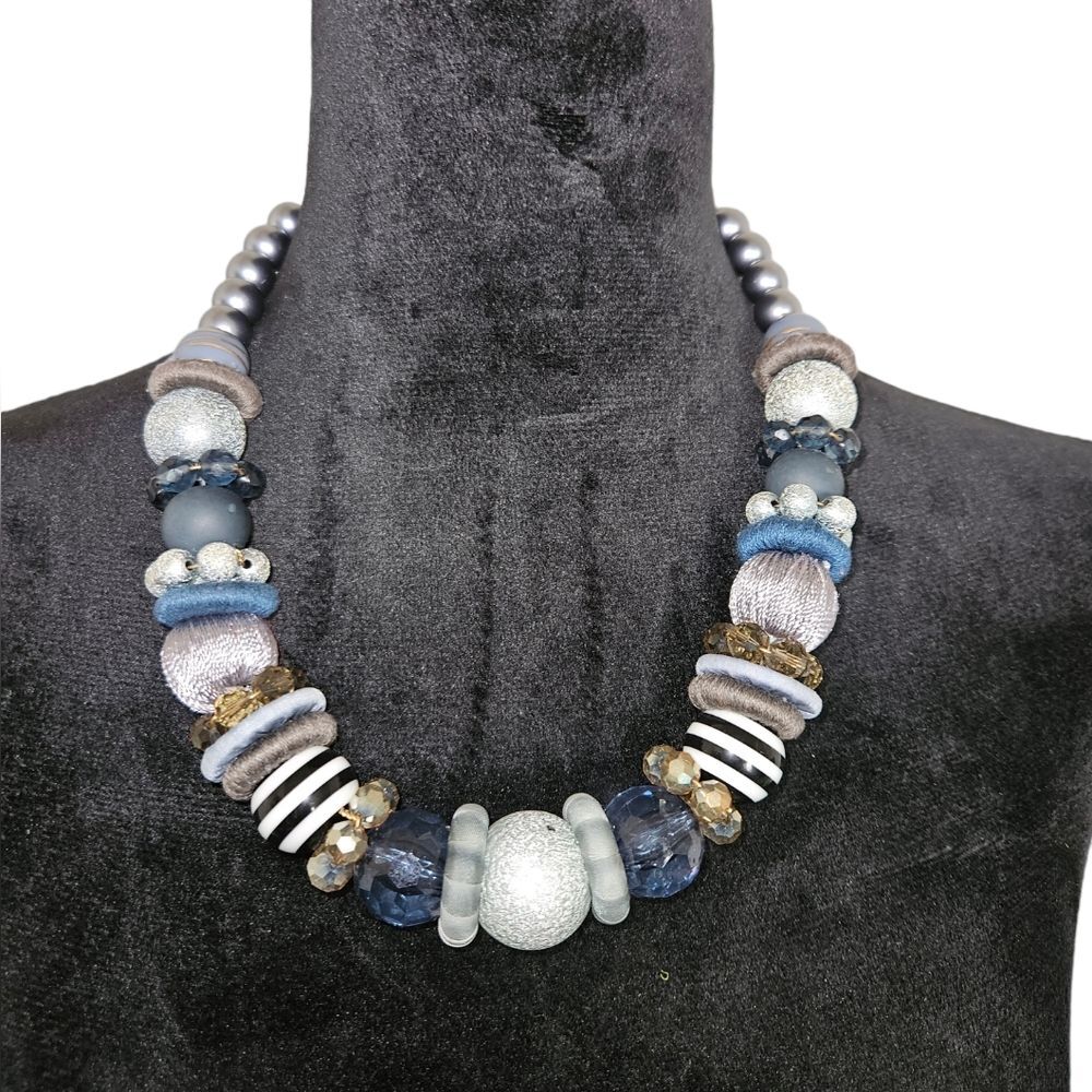 Lenora Dame Mini Queen Mum Choker Necklace
